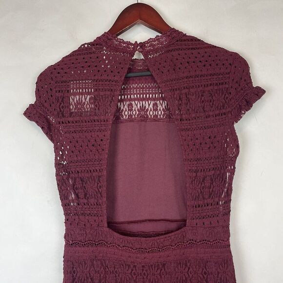 FOXIEDOX Burgundy Wine Lace Keyhole Back Stretch Ruffle Dress Women's Size S NEW - Picture 6 of 11